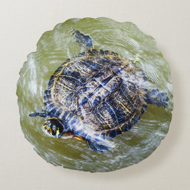 Swimming Turtle Says Hej Rund Kudde (Framsidan)