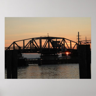 Swing Drawbridge vid Sunset Poster