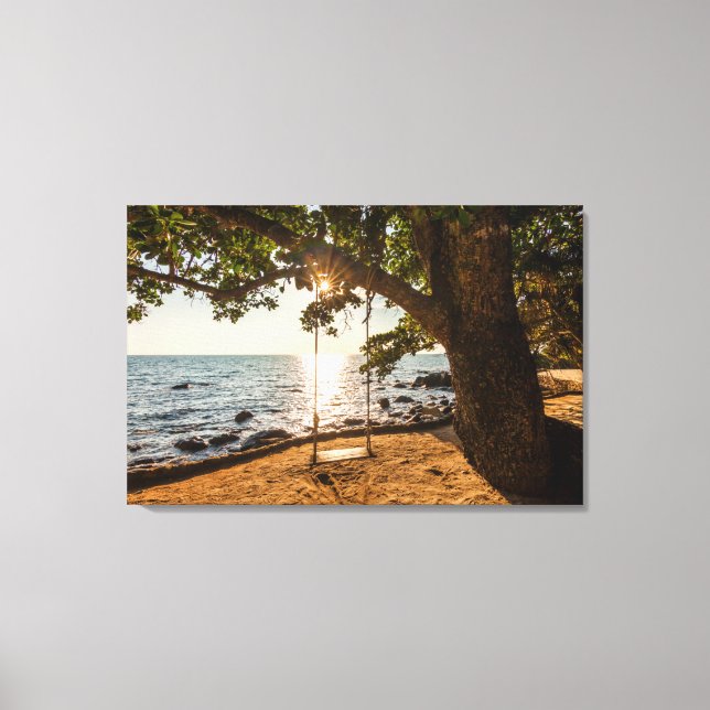 Swing on Beach at Sunset Canvastryck (Framsida)