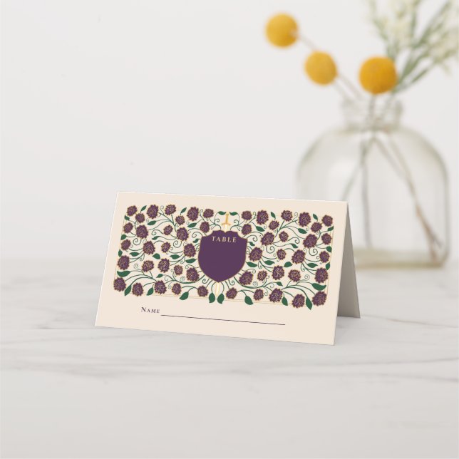 Sword & Shield Medieval Fantasy Monogram Bröllop Placeringskort (Framsida)