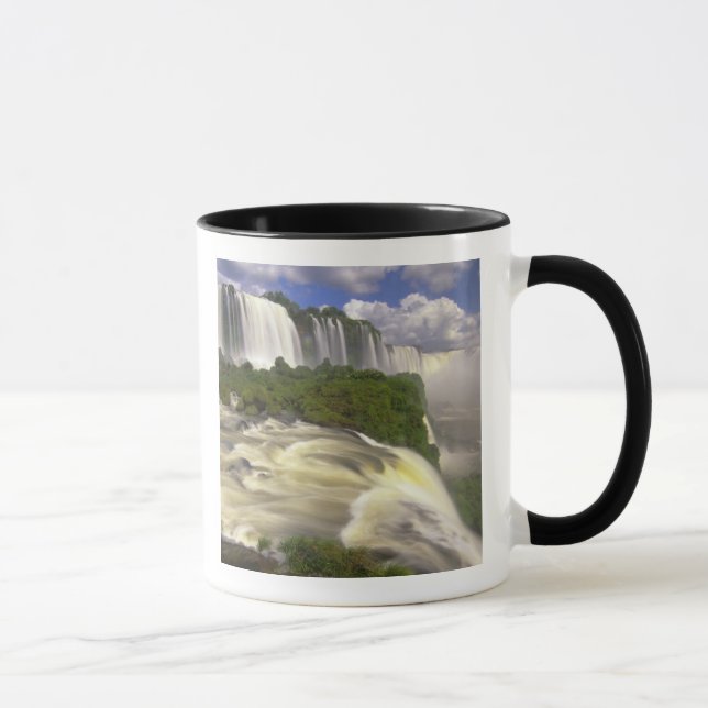 Sydamerika, Brasilien, Igwacu Falls. Strålande Mugg (Höger)