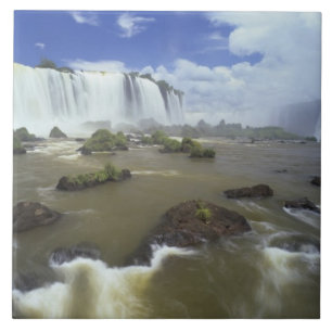 Sydamerika, Brasilien, Igwacu Falls. Tornande Kakelplatta