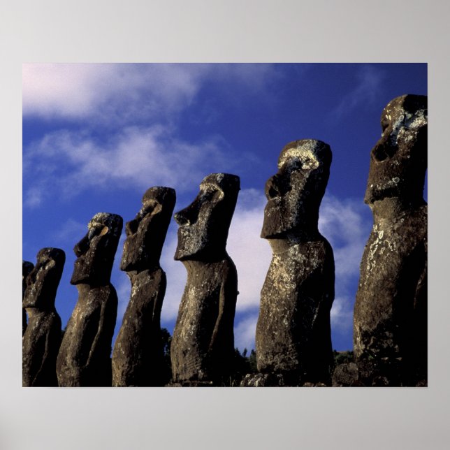 Sydamerika, Chile, Påskön, Ahu Akiri. Poster (Framsidan)