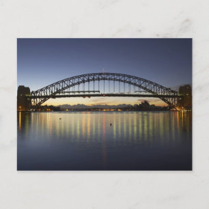 Sydney Harbor Bridge och Sydney Opera House på Vykort