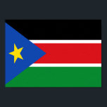 Sydsudan Flagga Poster<br><div class="desc">Sydsudanesisk flagga är en vågrät tricolor fimbriserad med vitt rand och på den lämnat sidan en triangel med en stjärna i mitten. Det använda färgen i flagga är blått, grönt, rött, gult, vitt, svart. Andelen sydsudanesiska flagga är 1:2. Sydsudans Flagga antogs 2011. Den första användan av den nuvarande utformningen av...</div>