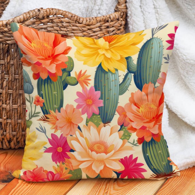 Sydvästlig ökenkaktus orange gul grön kudde (Cactus and colorful yellow and orange flowers pillow)