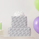 Symbol finare White Tillsammans vid Silver Bröllop Presentpapper<br><div class="desc">Utformningen har ett vitt skript i tillsammans i en elegant och ett unikt mönster på silver, för att fira brudens och brudgummens speciella dag. Pappra är också lämplig för förlovningar, bröllop-årsdagar, Alla hjärtans dag, Sötaste dagen eller andra tillfälle för att fira tillsammans och enighet! Utforma relaterade objekt som finns tillgängliga...</div>