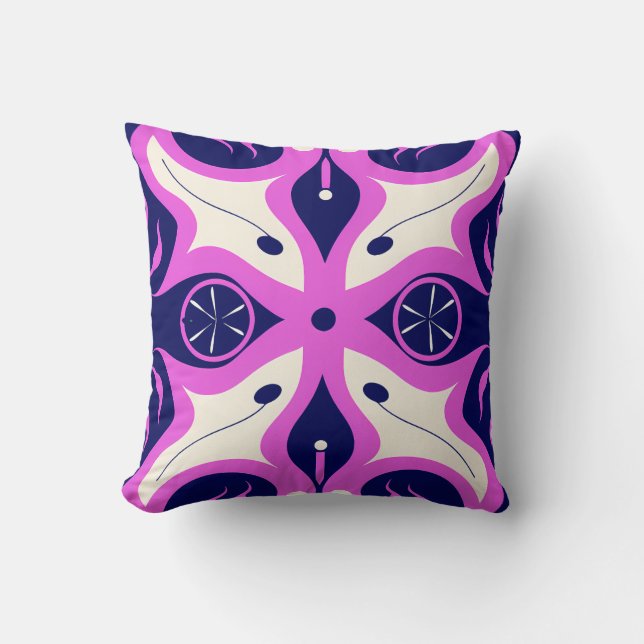 Symmetrical Abstract Pattern in Purple and White Kudde (Framsida)