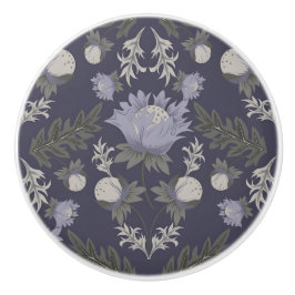 Symmetrical dark purple floral pattern knopp