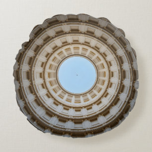 Symmetrical Mask-Öga View of a Grand Dome Rund Kudde