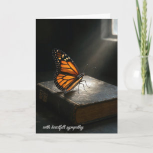 Sympathy Monarch Butterfly på en Heliga Bible Kort