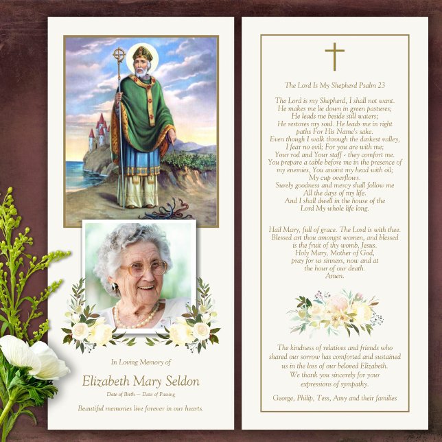 Sympati Blommigt St Patrick Funeral - ditt kort (Catholic, Religious, Celebration of Life, In Loving Memory of, Forever in our hearts, funeral cards)