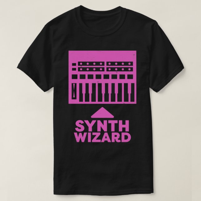 Synthesizer Music Producer i Synth Wizard T Shirt (Design framsida)