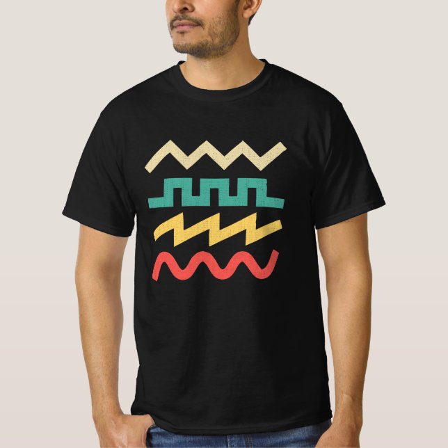 Synthesizer Waveform for Electronic Musician T Shirt (Framsida)