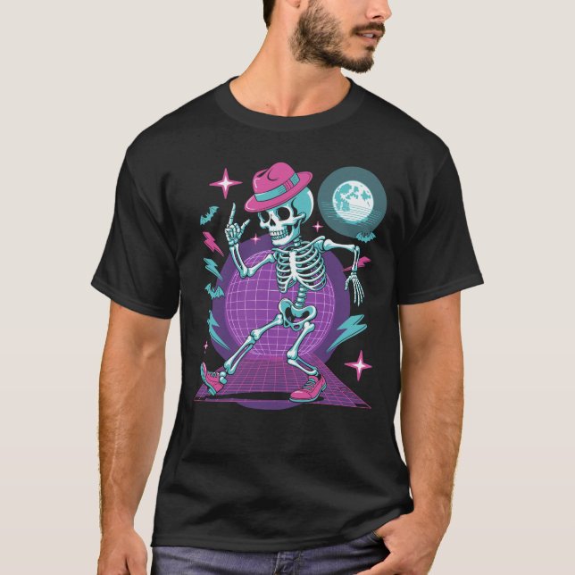 Synthwave Dancing Skeleton Retro 80s Halloween T Shirt (Framsida)