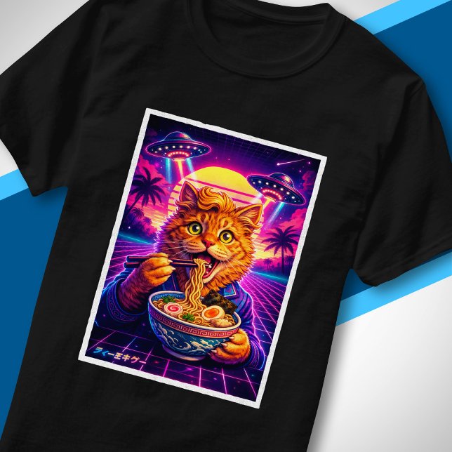 Synthwave UFO Katt som äter Ramen Cyberpunk Sci-Fi T Shirt (Skapare uppladdad)