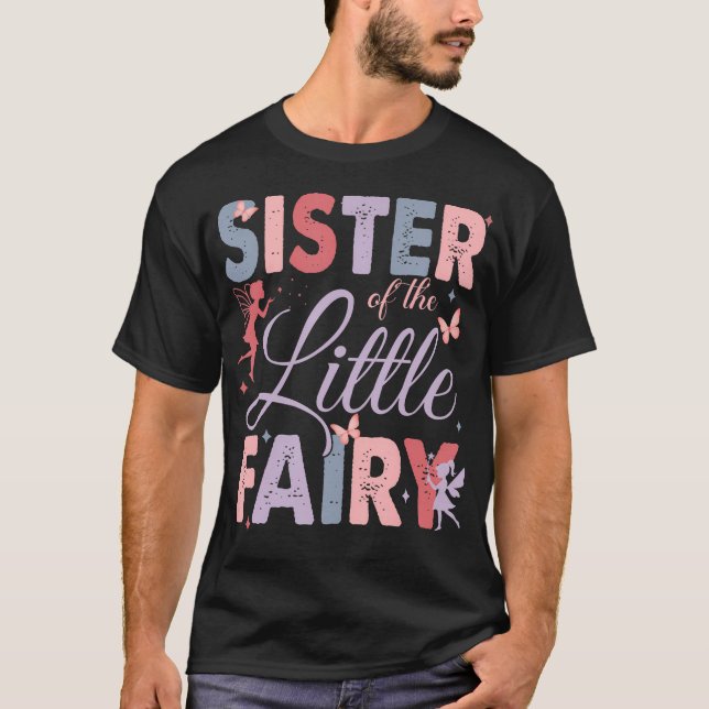 Syskon till den lilla änglabarnsfödelsedagsflickan t shirt (Framsida)