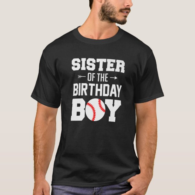 Syster på födelsedagspojken Baseball Boy Familgrav T Shirt (Framsida)
