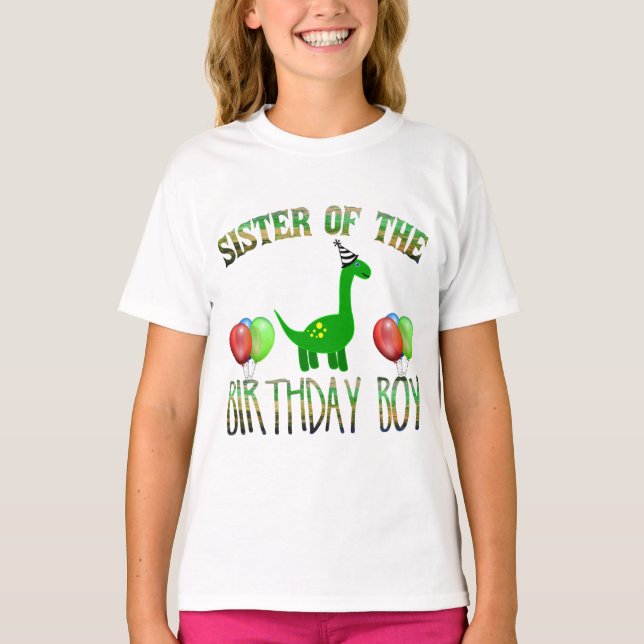 Syster på födelsedagspojken Dinosaur Party T Shirt (Framsida)