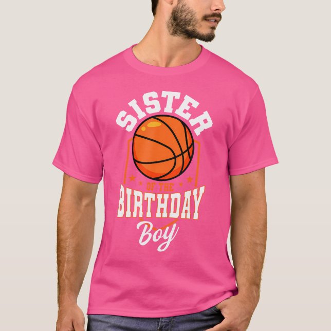 Syster på födelsedagstorgen Basketball Theme Bday  T Shirt (Framsida)