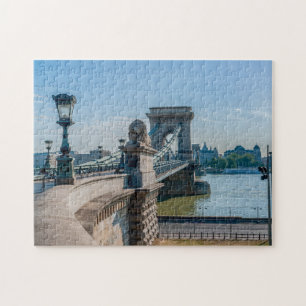 Szechenyi Chain Bridge in Budapest, Hungary Pussel