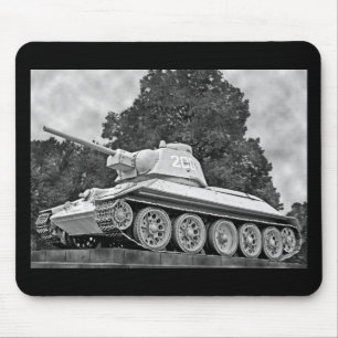 T-34 rysk tank, sovjetisk minnesmärke, Berlin - Musmatta