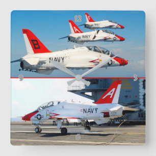 T-45C GOSHAWK FYRKANTIG KLOCKA