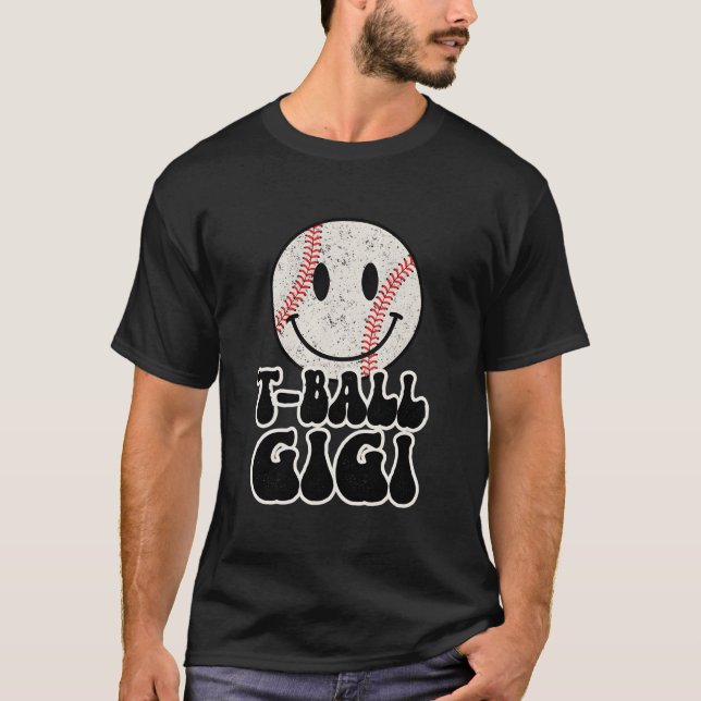 T-Ball Gigi Coon Boll T Shirt (Framsida)