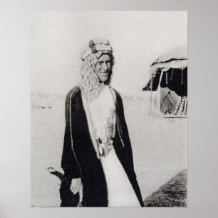 T.E. Lawrence i den arabiska klänningen Poster