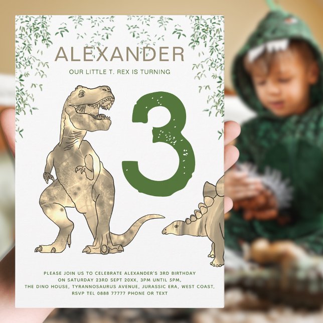 T-Rex Dinosaur 3:e födelsedagen Party Inbjudningar (Boy’s Dinosaur party invitation with T-Rex and stegosaurus jungle dino & modern green typography )