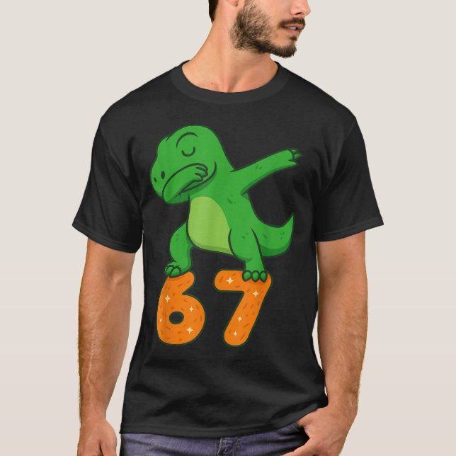T-rex Dinosaur Dabbing 67 Meme Six Seven Funny  T Shirt (Framsida)