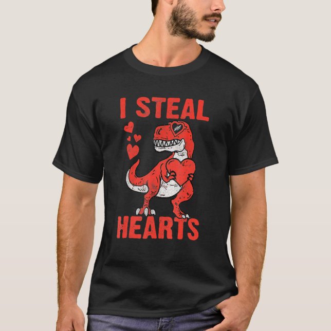T Rex Dinosaur I Steal Hearts Valentines Day Boy K T Shirt (Framsida)