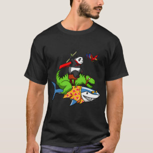 T-Rex Dinosaur Och Panda Ridande Haj T Shirt