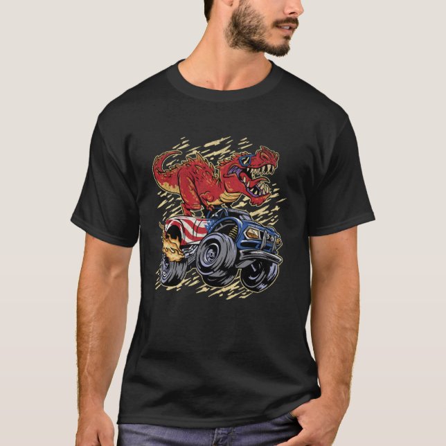 T rex Dinosaur Riding a Monster Truck Cool America T Shirt (Framsida)