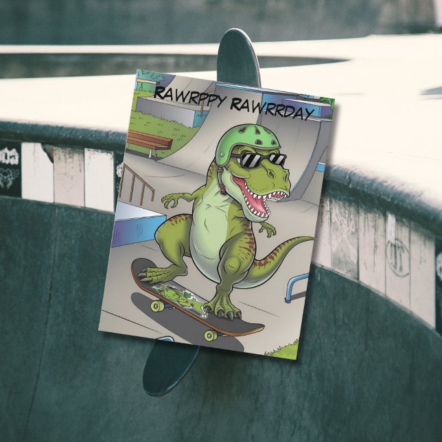 T-Rex vid skateboardering i skatepark Vykort (Skapare uppladdad)
