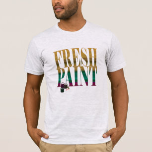 T-shirt av färsk färg