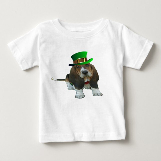 T-Shirt Basset Hound Lycklig St. Patrick's (Framsida)