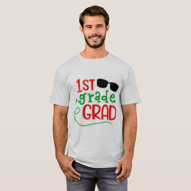 T-shirt för examen från första klass | Rolig först (Hel framsida)