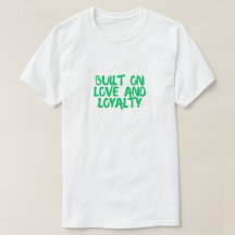T-shirt för hundar - Byggd på kärlek och lojalitet