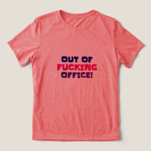 T-shirt för kvinnor utanför kontoret