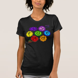 T-SHIRT. FÖR SYMBOLER FÖR YOGA REIKI SJU CHAKRAS TRÖJA