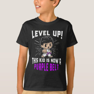 T-shirt-gåva för barn karateuniform lila bälte t shirt