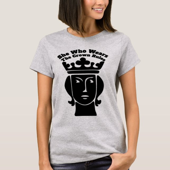 T-shirt Hon som bär Krona Regler (Framsida)