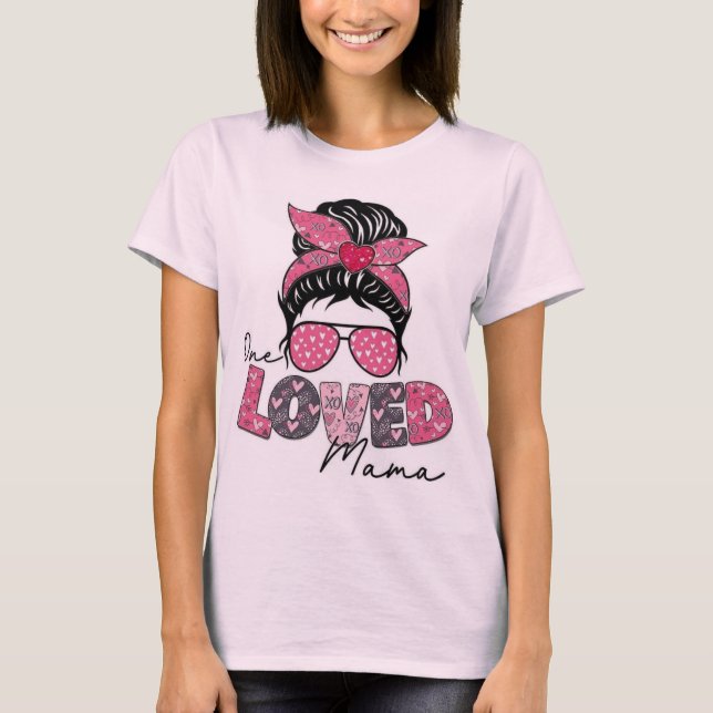 T-Shirt Loved Mama (Framsida)