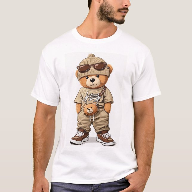 T-shirt med babybjörn på den. (Framsida)