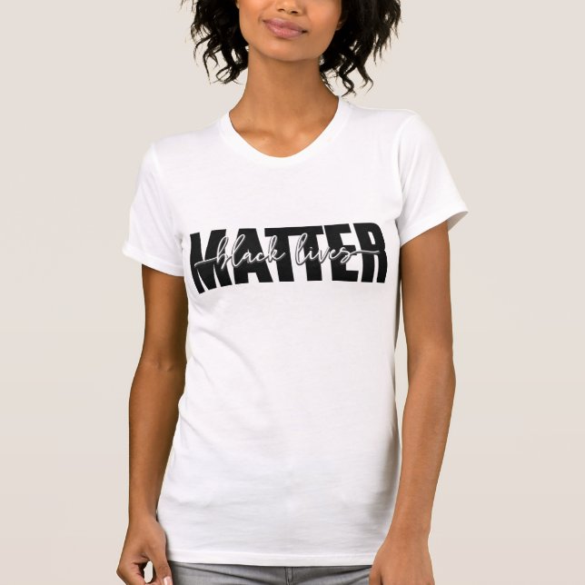 T-shirt med Black Lives Matter-typografi (Framsida)