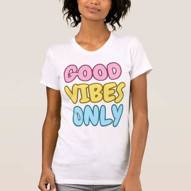 T-Shirt med bra vibbar i slank modell (Framsida)
