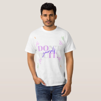 t-shirt med en citerad design