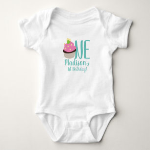 T-shirt med hjärta för babys 1-årsdagskupkaka