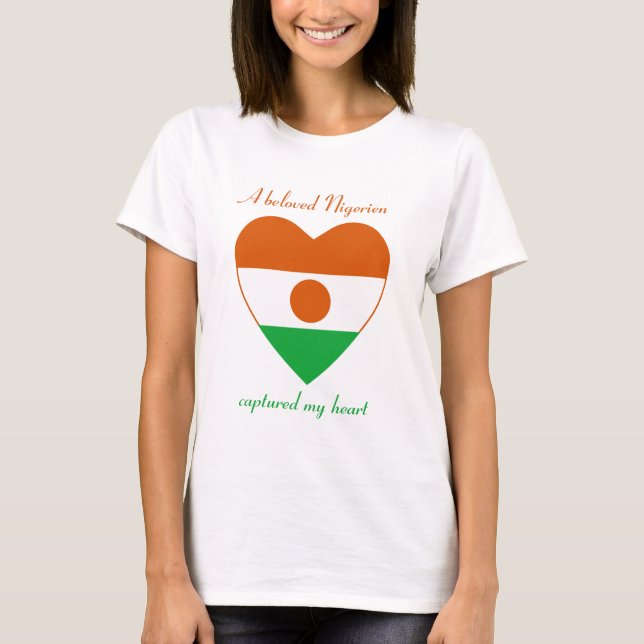 T-shirt med Nigerflaggan och hjärta (Framsida)